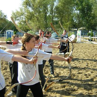 Felnőtt íjász bemutató