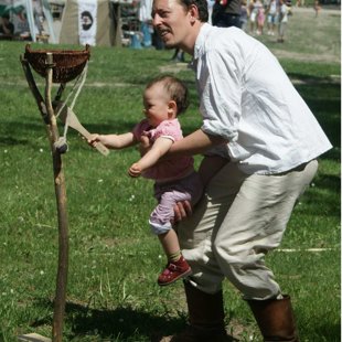 Beütős ügyességi népi játék