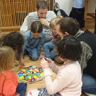 Csoportos társasjátékozás, Pókháló