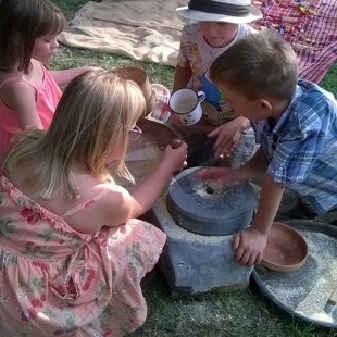 Gabonaőrlős játszótér